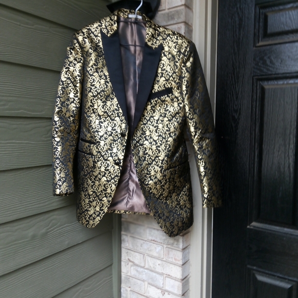 VINCI PAISLEY GOLD AND BLACK BLAZER